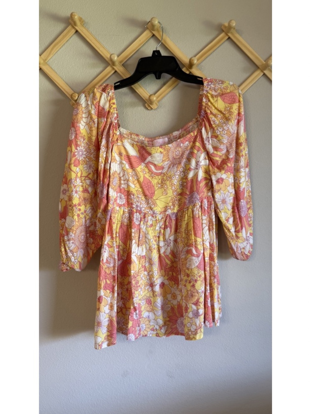 Pink Lily Yellow and Pink Floral Puff-Sleeve Blouse